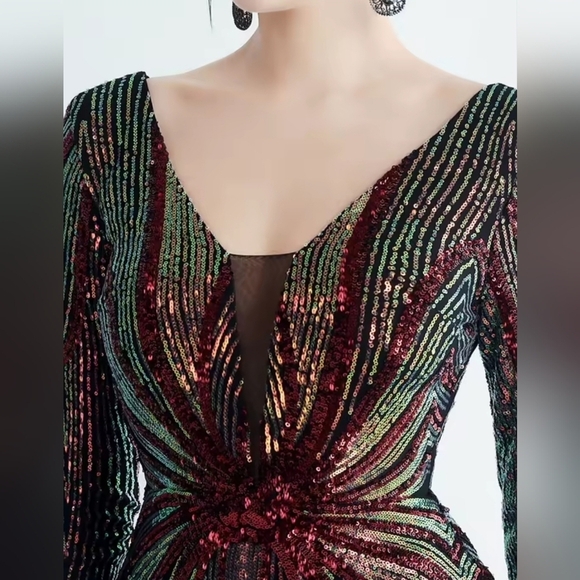 Red and Black Long Sleeve Scoop Neck Wedding Gown - Picture 7 of 12